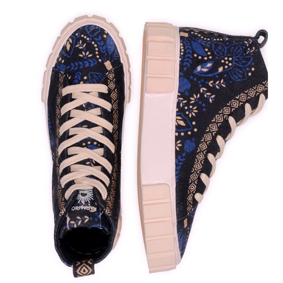 NWOT FARM RIO Mid Flat Form Sneaker Macaw Forest Black Blue - Picture 4 of 13